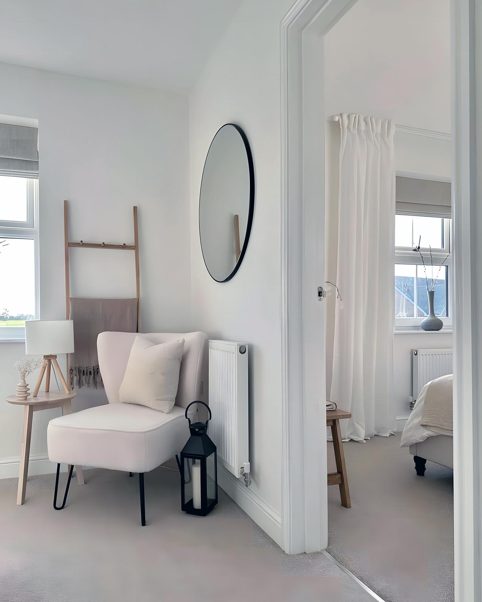 Fotografie editorială cu interior de apartament pregătit pentru vânzare